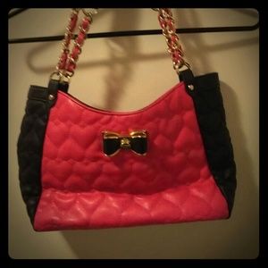Hand bag
